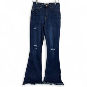 YMI Flare Stretchy Jeans Size 7/28